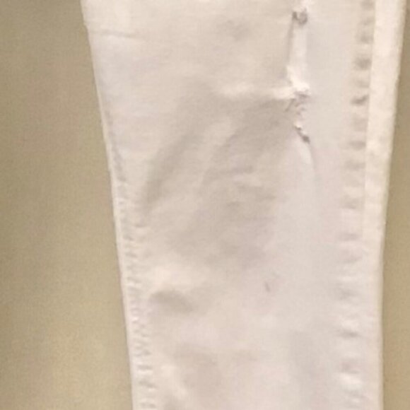 Pistola 30 Jennifer Skinny Distressed Women’s Jeans White P6822FTN-WAK Tiny Spot - Picture 5 of 10